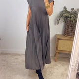 Sophia | Elegantne lõigatud plisseeritud maxi kleit