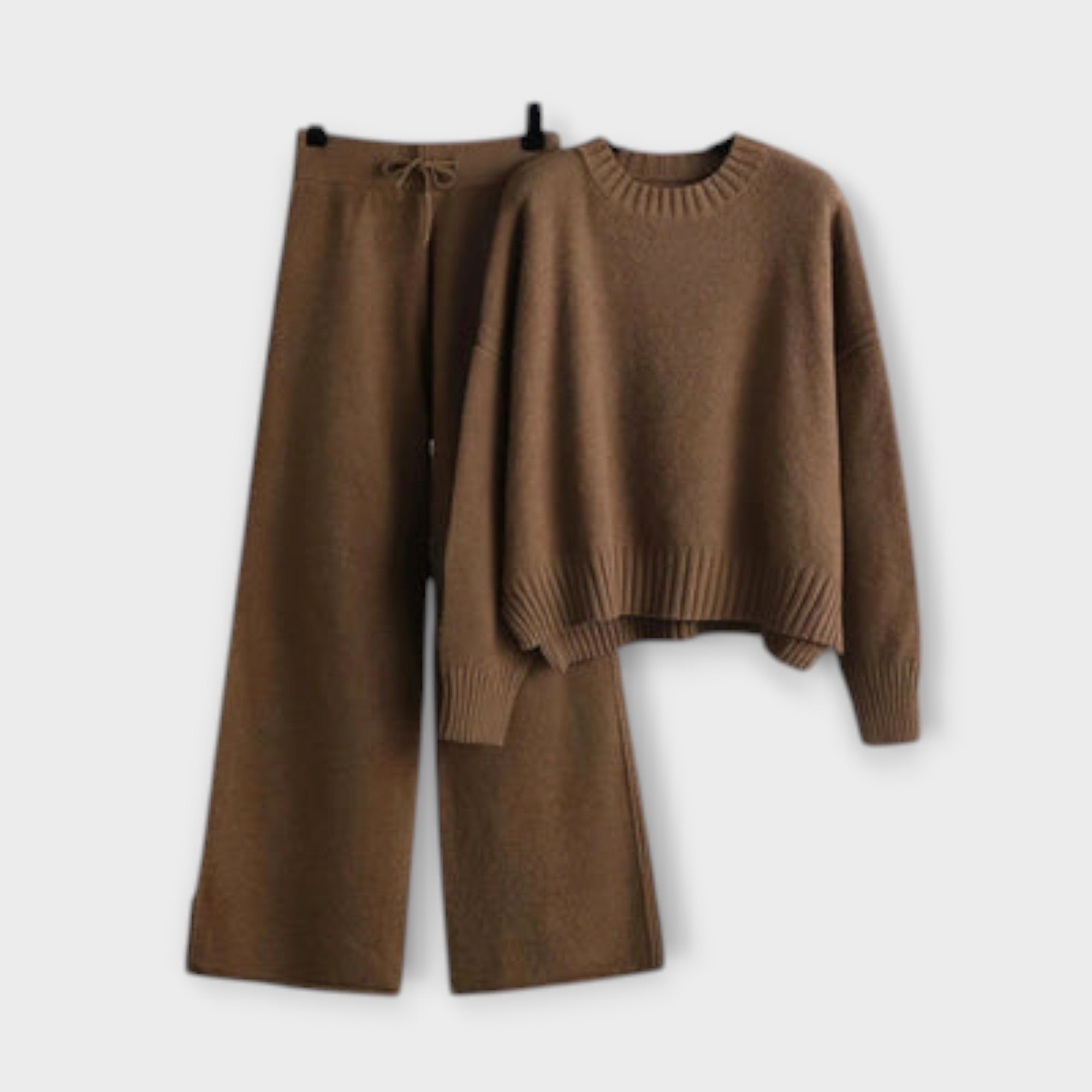 Ljuboslava | Elegantne komplekt erilisteks puhkudeks