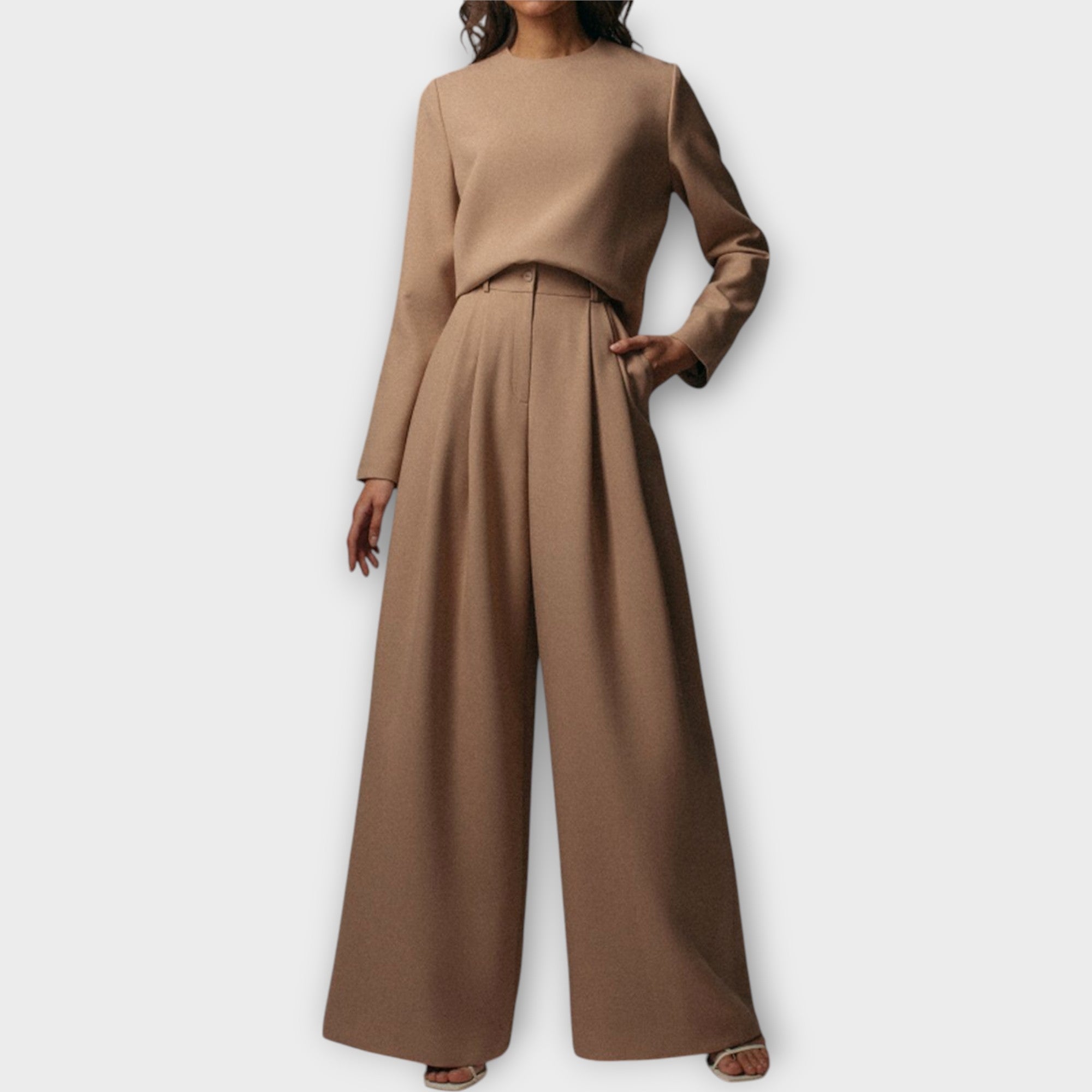 Raya | Elegantse lihtsuse ja ajatu stiiliga komplekt