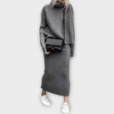 Rhea | Kootud komplekt seeliku ja minimalistliku esteetikaga