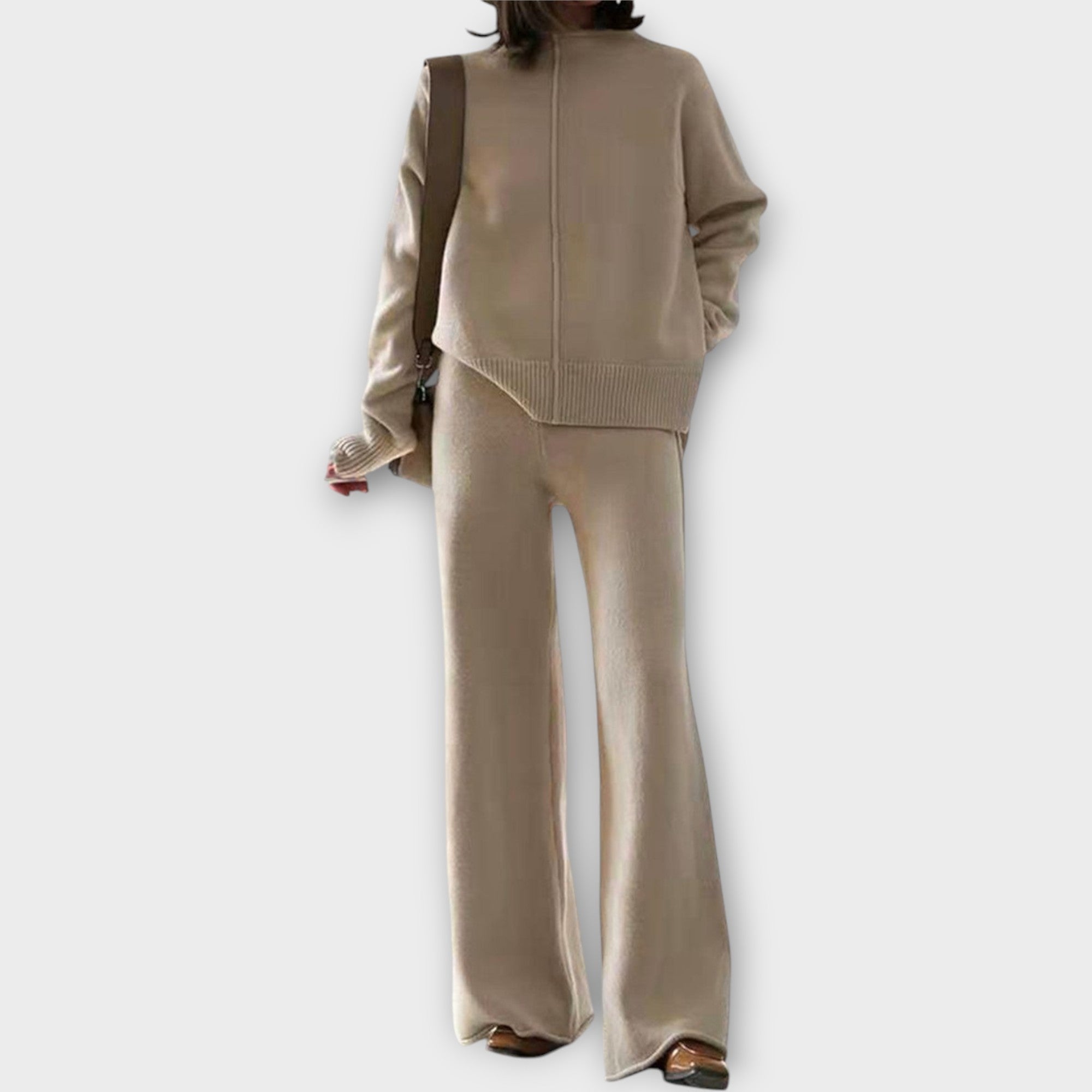 Kaia | Ajatu elegantsi ja mugava komplekt