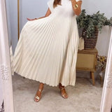 Sophia | Elegantne lõigatud plisseeritud maxi kleit