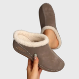 Nova | Karvkattega Slip-On Sandalid