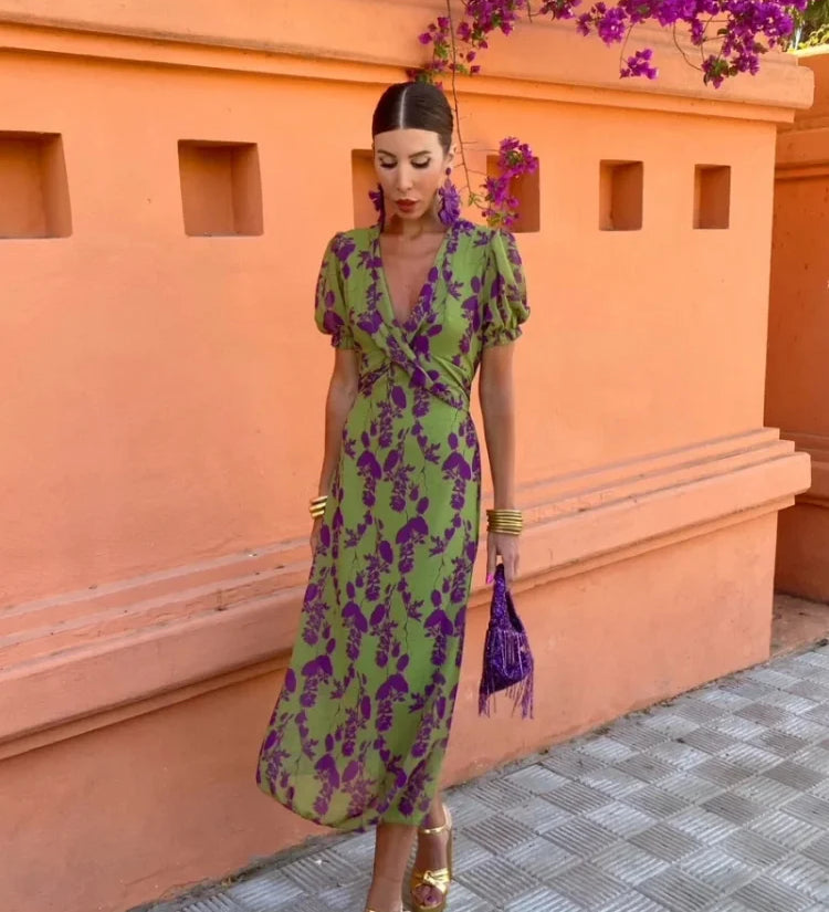 Lucinda | Boho V-kaelusega lilleline plisseeritud kleit