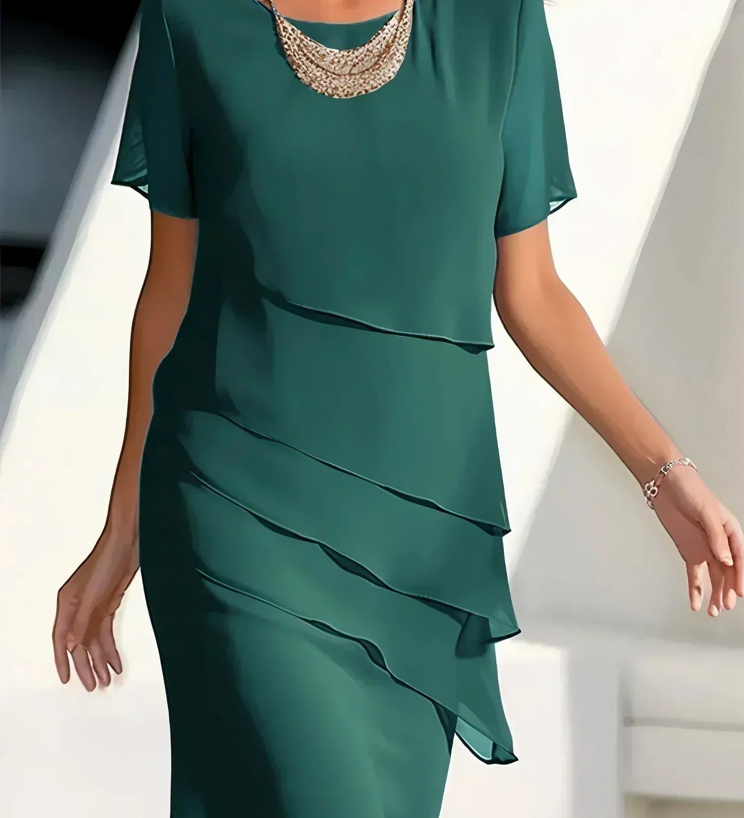 Monika | Lühikeste Varrukatega Midi Kleid