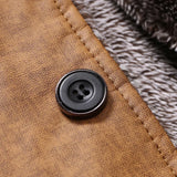 Kasper | MEHE NAHKÜÜD