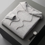 Glenn | MEESTELE PEHME JA ELEGANTNE KAPUUTSWEATER