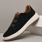 Uffe | MEESTELE NAHKSIKUD SLIP-ON KINGAD