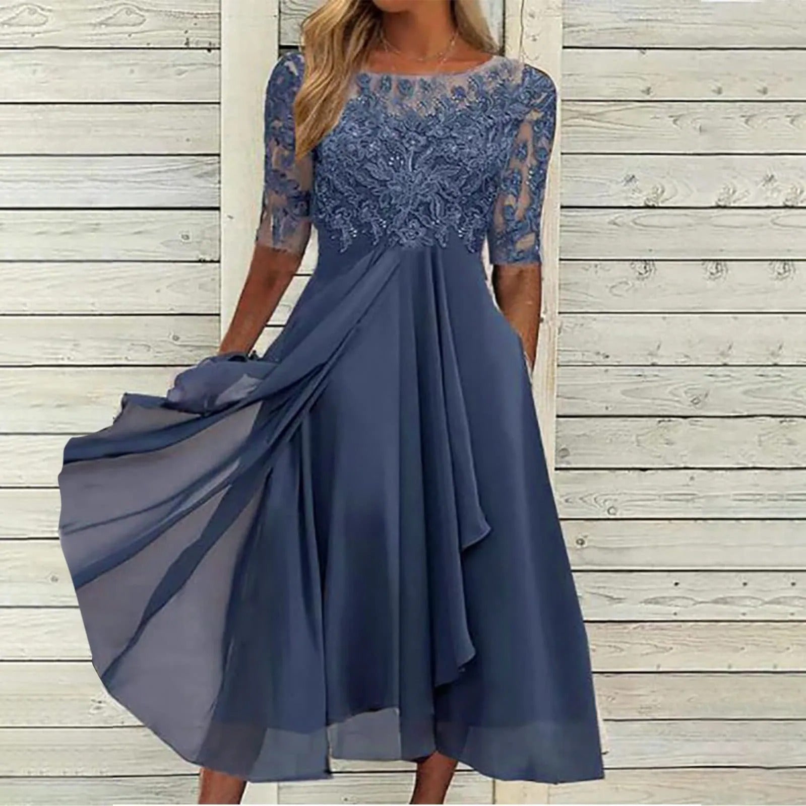 Puck | Elegantsed Midi-kleit Lace'ist